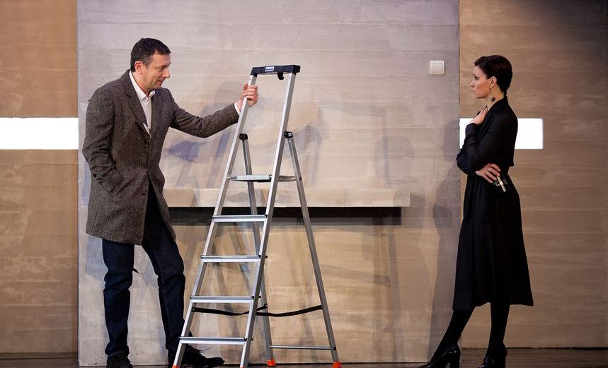 Между делом