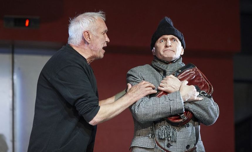 И вас с наступающим...