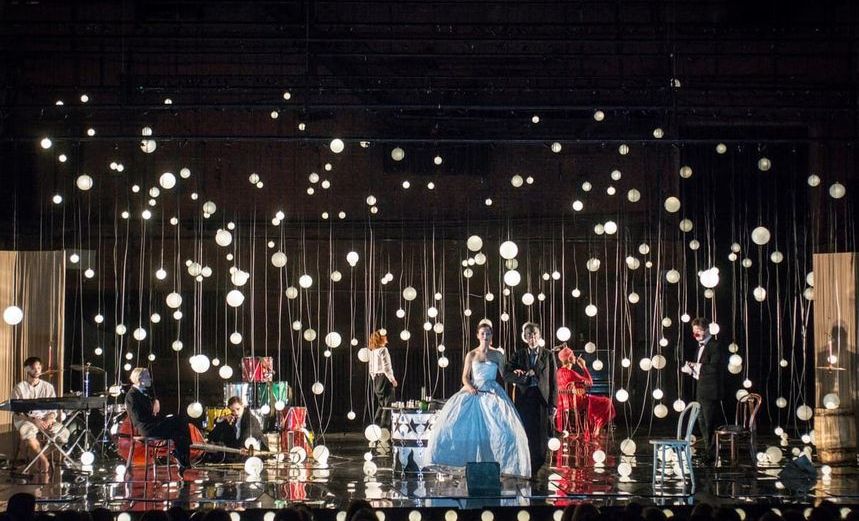 Барабаны в ночи