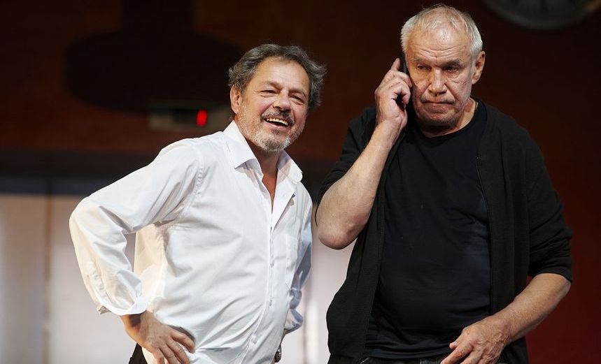 И вас с наступающим...