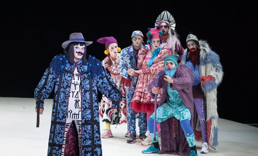 Слуга двух господ. Russian edition 